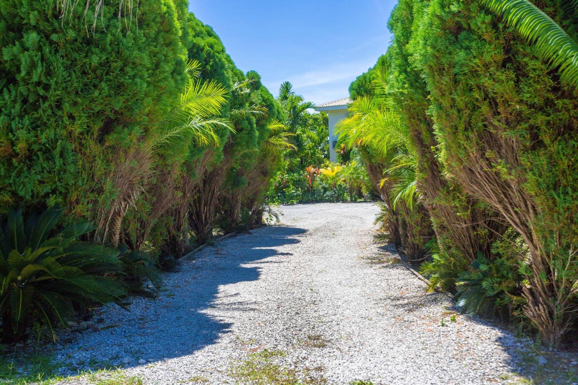 Ocean Spray Villas Rarotonga Exterior photo